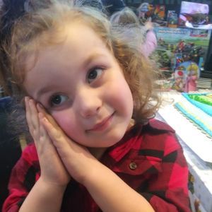 Meet your Posher, Caryn